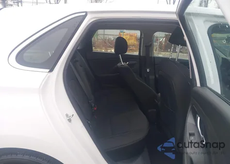 2018 Hyundai Elantra Gt z USA, uszkodzony, nr VIN KMHH35LE3JU039346